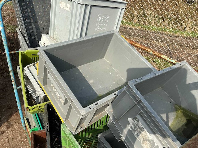 Partij stapelkratten | circa 110 stuks - afbeelding 6 van  10