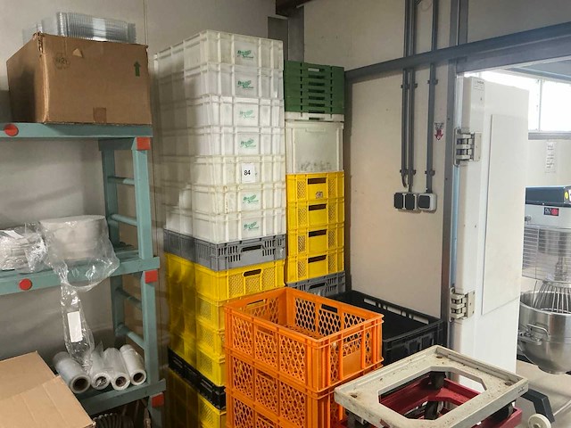 Partij stapelkratten - afbeelding 1 van  2