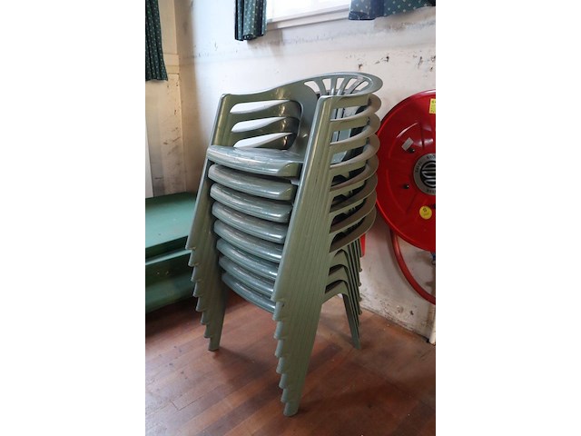 Partij stapelstoelen 8stuks - afbeelding 1 van  1