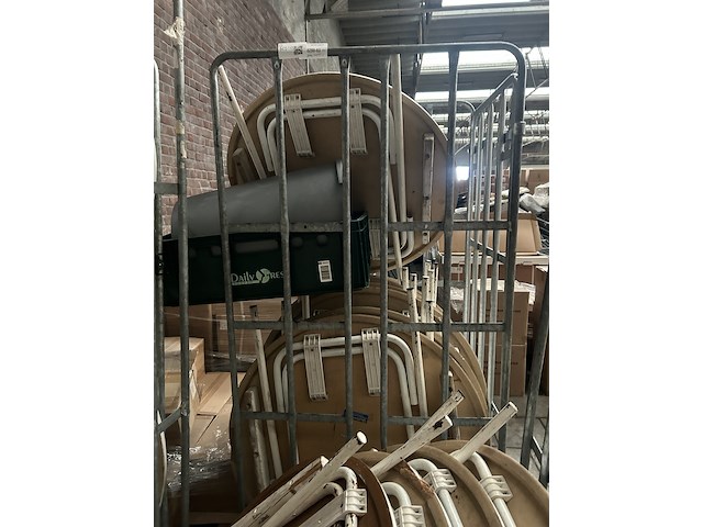 Partij statafels inclusief rolcontainers - afbeelding 5 van  5