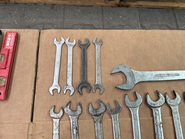 Partij steek- en ringsleutel (31x) - afbeelding 2 van  10