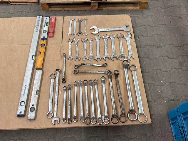 Partij steek- en ringsleutel (31x) - afbeelding 1 van  10