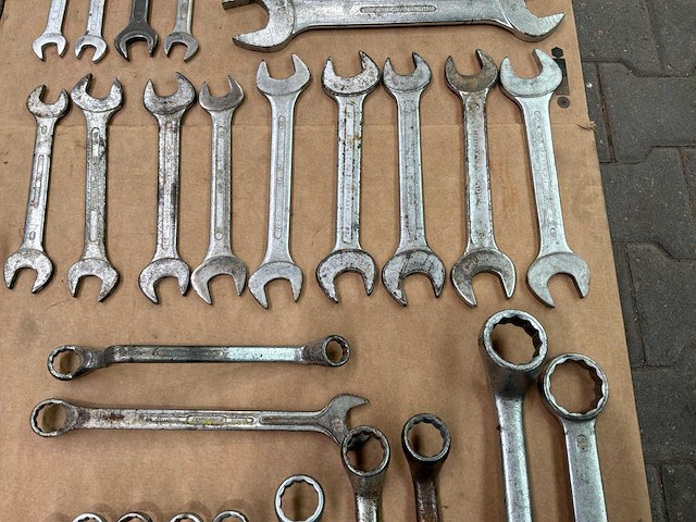 Partij steek- en ringsleutel (31x) - afbeelding 9 van  10