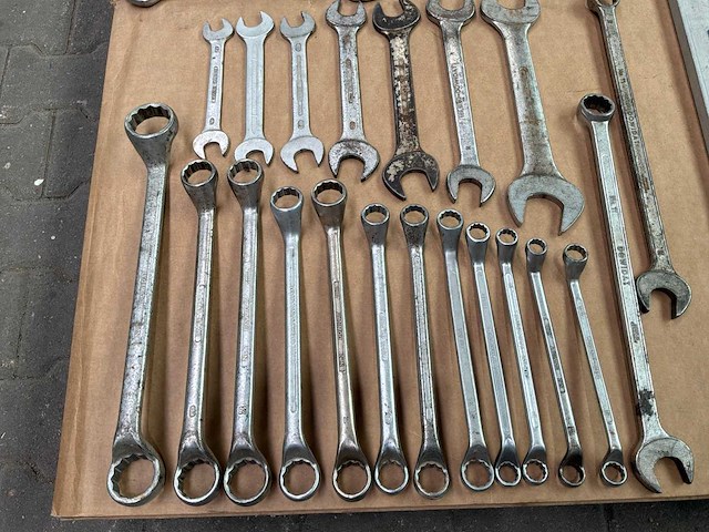 Partij steek- en ringsleutel (33x) - afbeelding 3 van  9