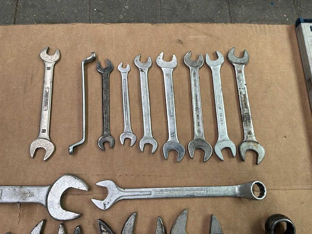 Partij steek- en ringsleutel (33x) - afbeelding 9 van  9