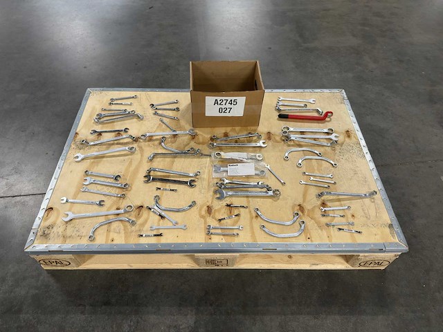 Partij steeksleutels/ringsleutels/combinatiesleutels (25x) - afbeelding 1 van  10