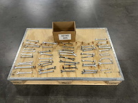 Partij steeksleutels/ringsleutels/combinatiesleutels (50x) - afbeelding 1 van  13