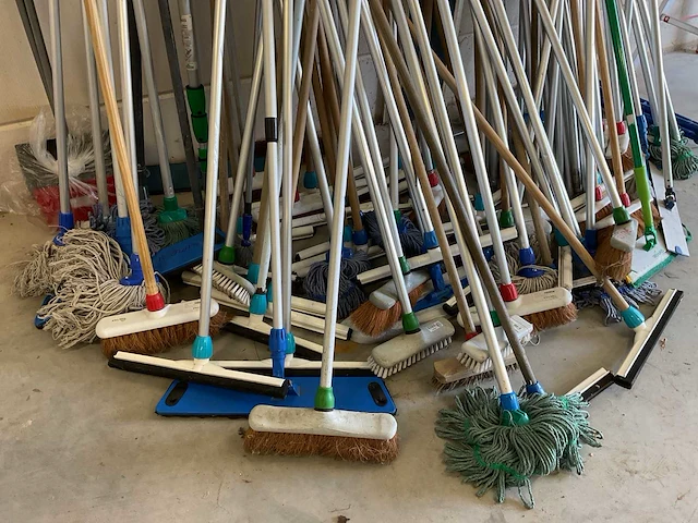 Partij steel gereedschap - afbeelding 3 van  3