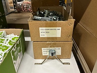 Partij steel houders voor steel 28mm (95x) - afbeelding 1 van  3