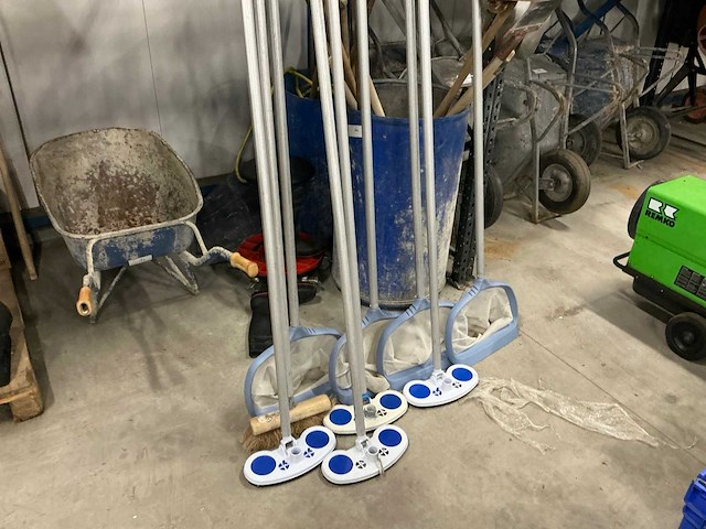 Partij steelgereedschap - afbeelding 1 van  4