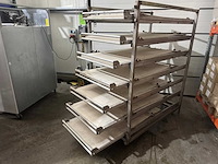 Partij steenovenwagens met inschietkar - afbeelding 2 van  8