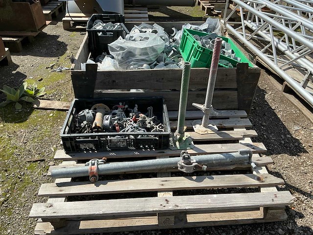 Partij steigerbouw materiaal - afbeelding 3 van  7