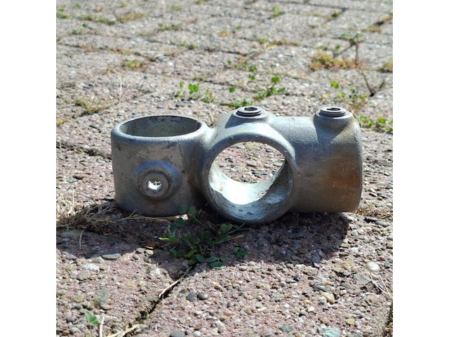 Partij steigerbuis koppelstukken | combinatie t-kruisstuk - afbeelding 3 van  8