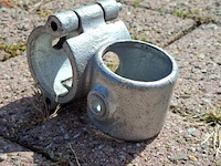 Partij steigerbuis koppelstukken | klapbaar kruisstuk - afbeelding 1 van  9