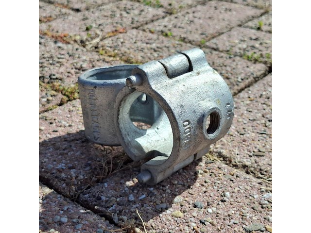 Partij steigerbuis koppelstukken | klapbaar kruisstuk - afbeelding 2 van  9