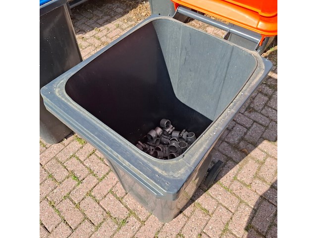 Partij steigerbuis koppelstukken | klapbaar kruisstuk - afbeelding 8 van  9