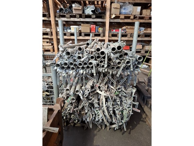 Partij steigerbuis toebehoren - afbeelding 10 van  15