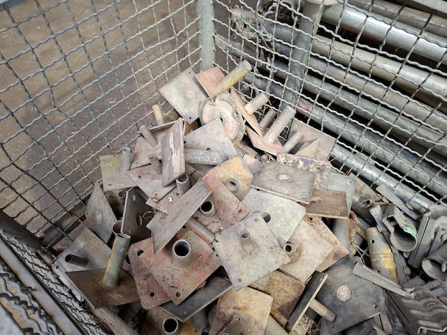 Partij steigerbuis toebehoren - afbeelding 14 van  15