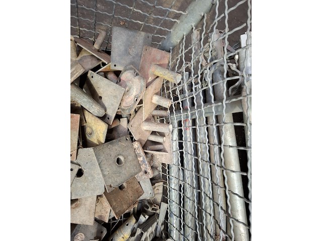 Partij steigerbuis toebehoren - afbeelding 15 van  15