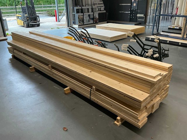 Partij steigerhout 480cm (69x) - afbeelding 1 van  2