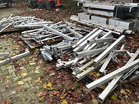 Partij steigermateriaal - afbeelding 16 van  19