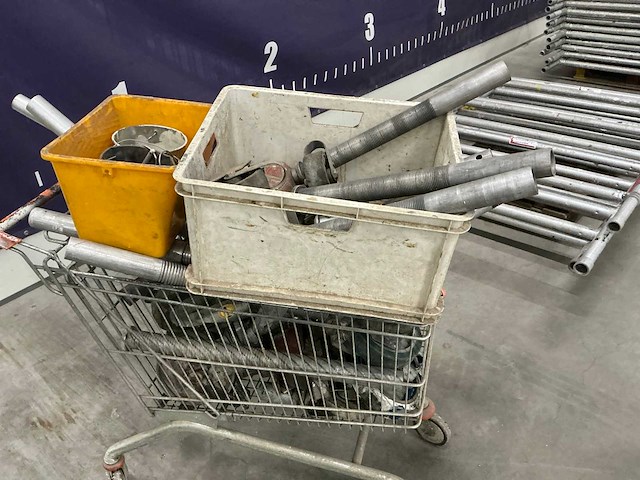 Partij steigermateriaal - afbeelding 9 van  10