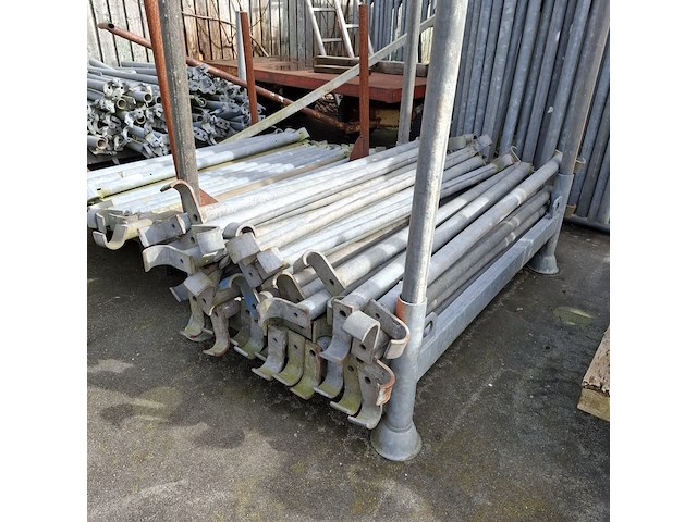 Partij steigermateriaal - afbeelding 7 van  27
