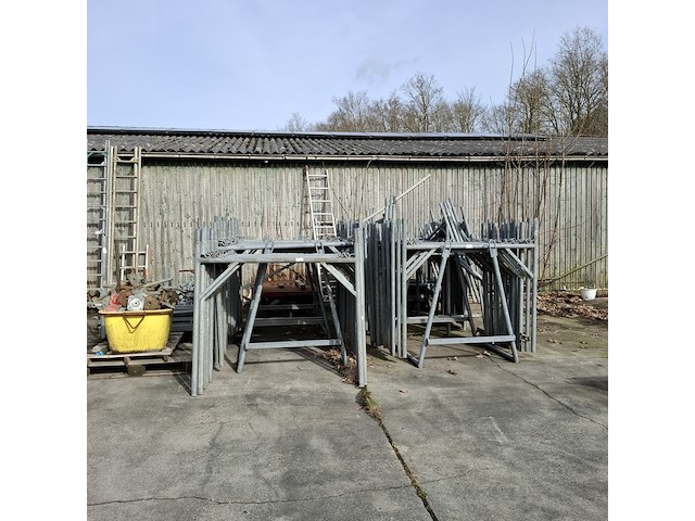 Partij steigermateriaal - afbeelding 1 van  27