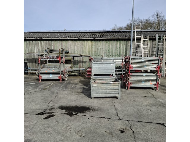 Partij steigermateriaal - afbeelding 1 van  43