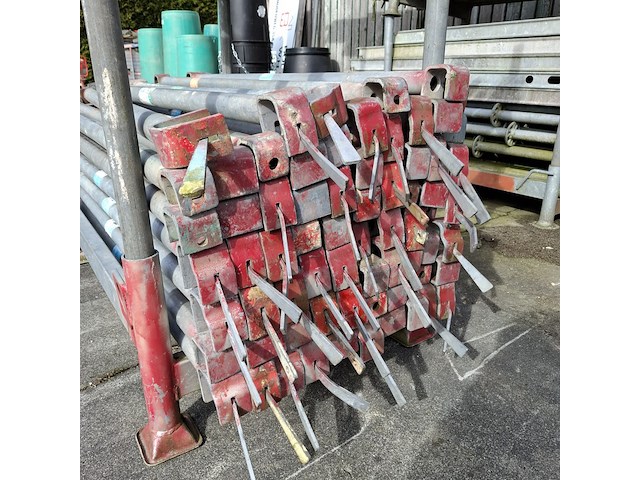 Partij steigermateriaal - afbeelding 26 van  43