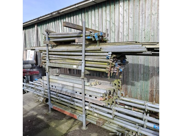 Partij steigermateriaal - afbeelding 31 van  43
