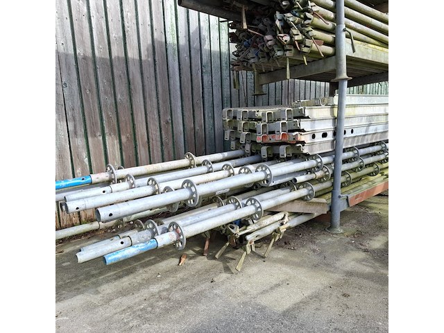 Partij steigermateriaal - afbeelding 38 van  43