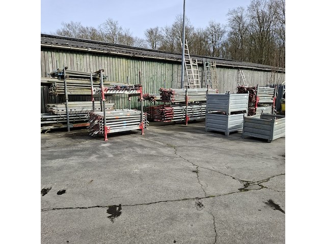 Partij steigermateriaal - afbeelding 34 van  43