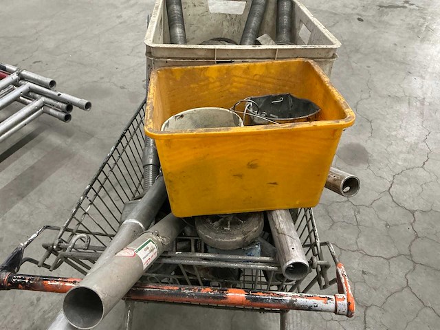 Partij steigermateriaal - afbeelding 10 van  10