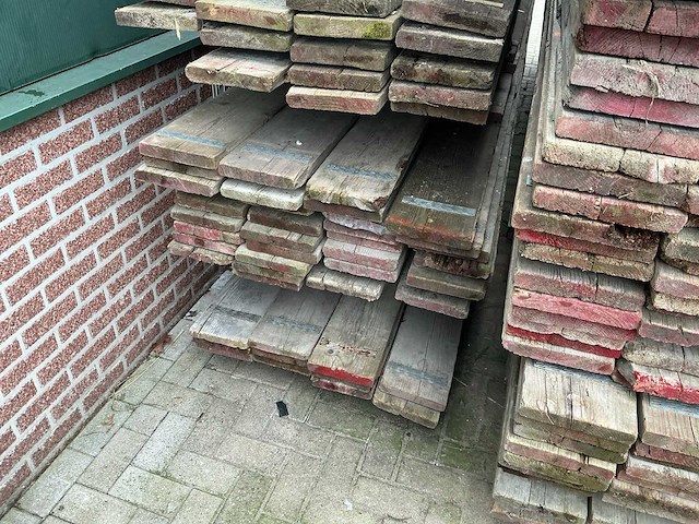 Partij steigerplanken; circa 360 stuks - afbeelding 8 van  9