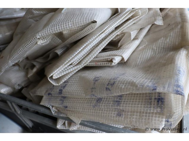 Partij steigerzeil, diverse afmetingen - afbeelding 2 van  4