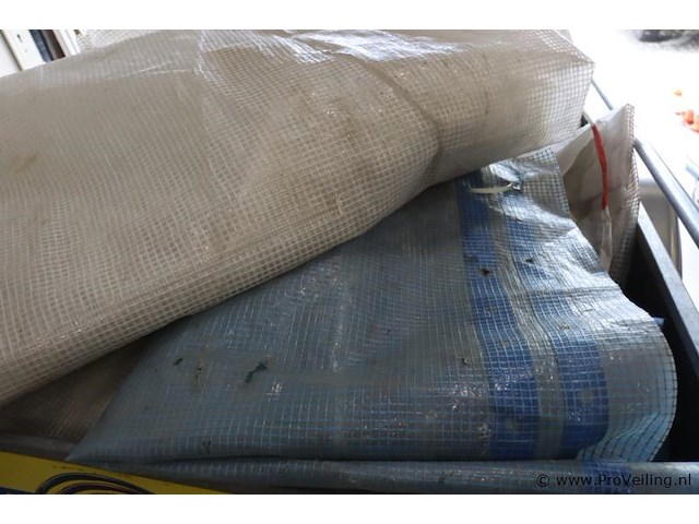 Partij steigerzeil, diverse afmetingen - afbeelding 3 van  4