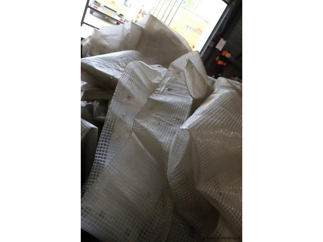 Partij steigerzeil, diverse afmetingen - afbeelding 4 van  4