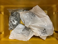 Partij stekker onderdelen - afbeelding 4 van  8