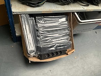 Partij stekkers en onderdelen - afbeelding 2 van  3