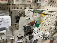 Partij stekkers, schakelaars en contactdozen - afbeelding 3 van  24