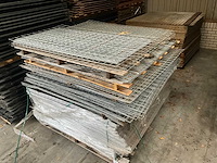 Partij stekloos gaaspaneel 175x175 cm - afbeelding 1 van  4