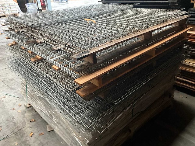 Partij stekloos gaaspaneel 175x175 cm - afbeelding 3 van  4