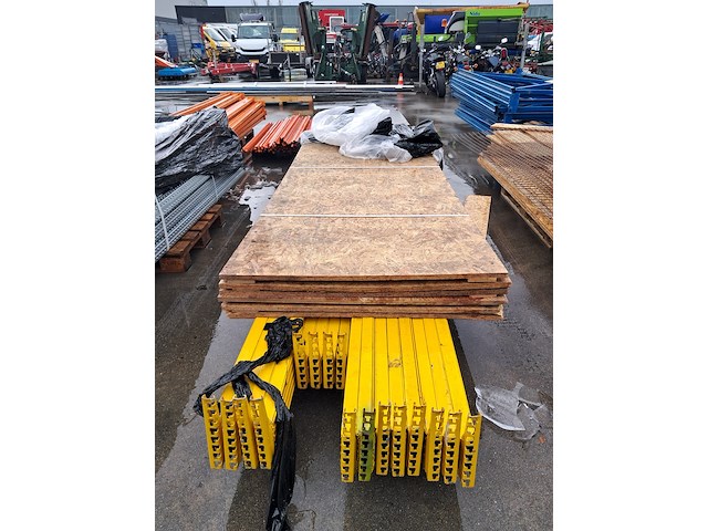 Partij stelling materiaal - afbeelding 2 van  10