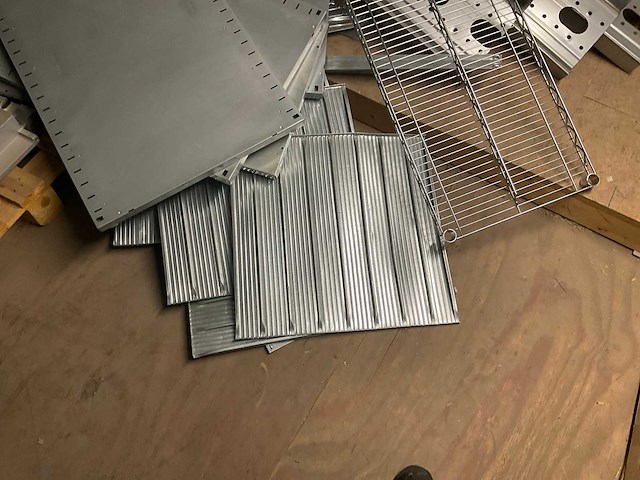 Partij stellingen onderdelen - afbeelding 4 van  8