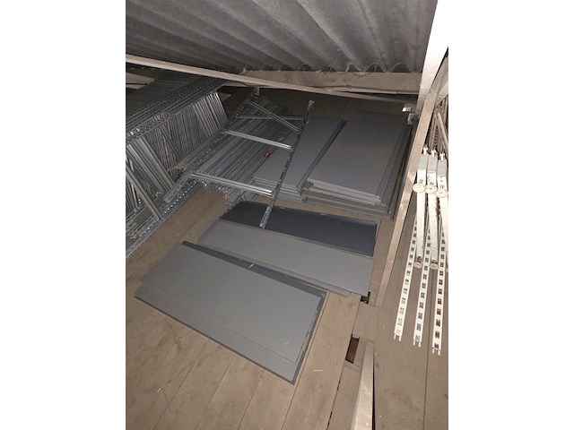 Partij stellingen - afbeelding 14 van  21