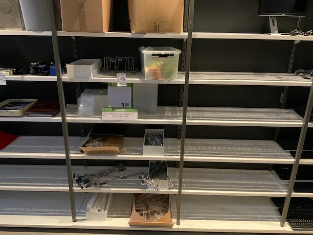 Partij stellinghaken & displaymeteriaal - afbeelding 1 van  8