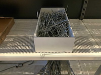 Partij stellinghaken & displaymeteriaal - afbeelding 6 van  8