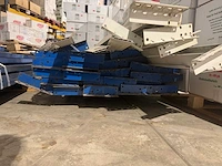 Partij stellingliggers en profielen – blauw/wit – diverse lengtes - afbeelding 5 van  5