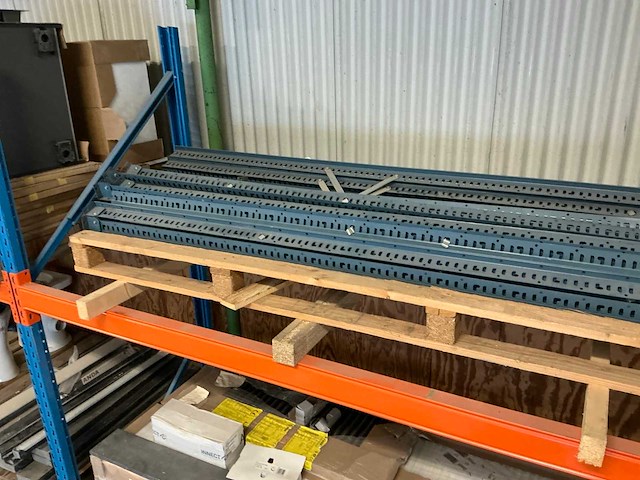 Partij stellingmateriaal - afbeelding 10 van  13